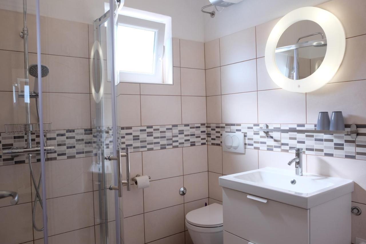 Apartmani Mojca Selce Luaran gambar