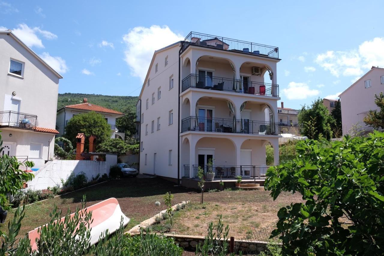 Apartmani Mojca Selce Luaran gambar