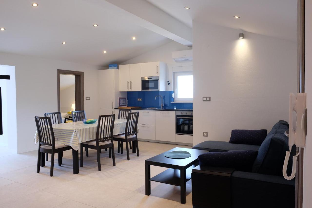 Apartmani Mojca Selce Luaran gambar